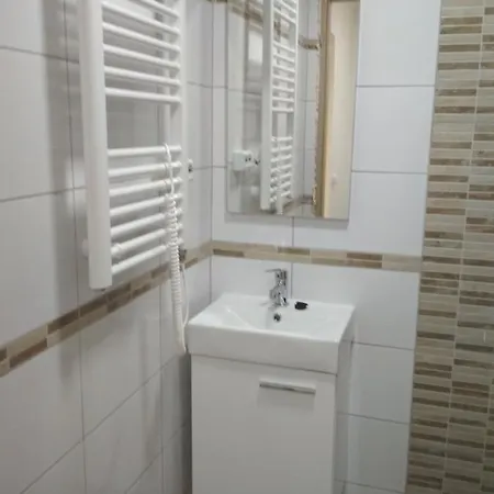 Greta Apartman A Balatonnal,csopakon!!! *